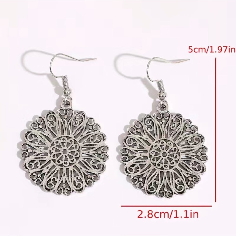 Mandala Zinc Alloy/Silver Plated Flower Earrings